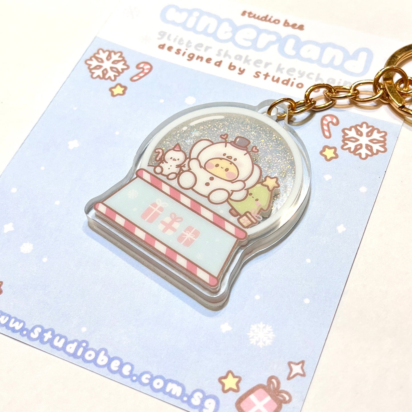 Winter Land Snow Globe Glitter Shaker Keychain